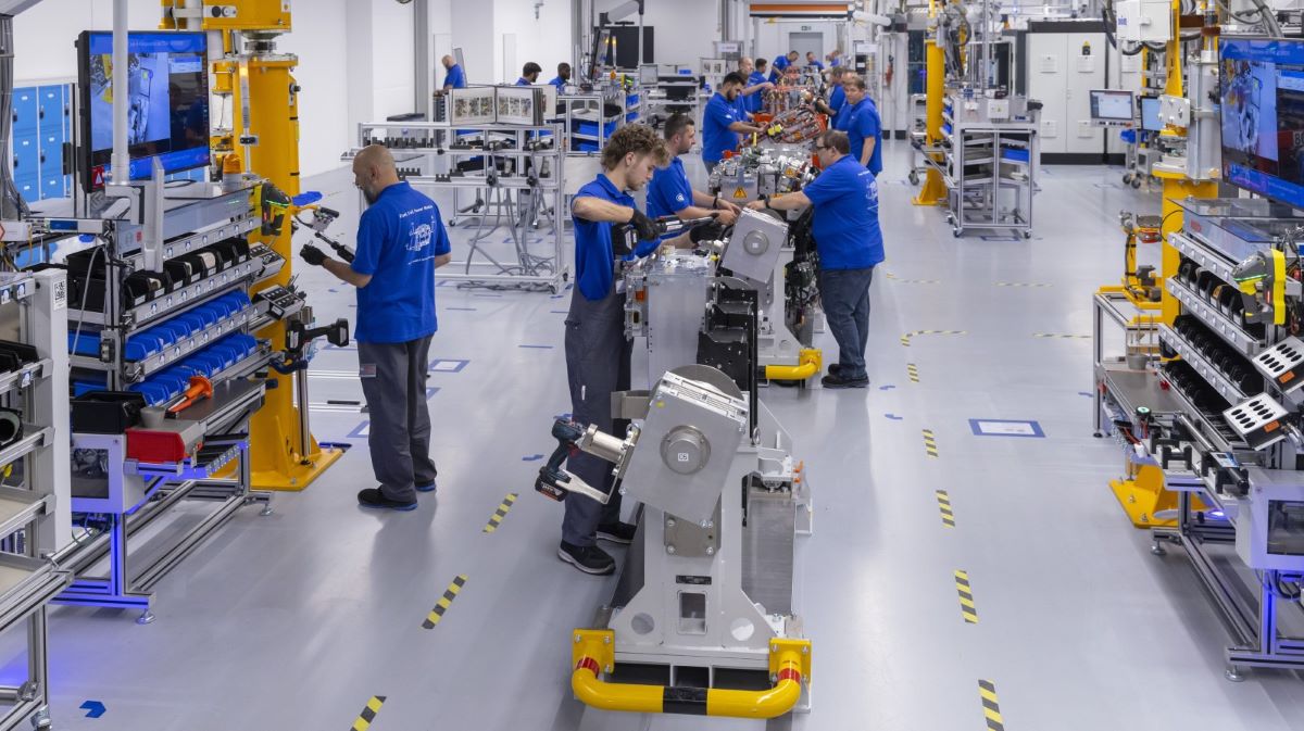 Bosch begins mass production of its fuel cell power module