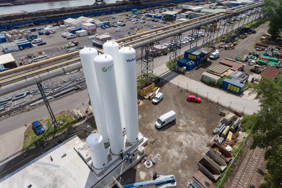 voestalpine and VERBUND expand H2FUTURE hydrogen pilot plant in Linz